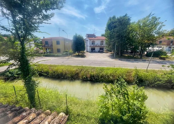 A Casa Di Maica Alojamento de Acomodação e Pequeno-almoço 4*