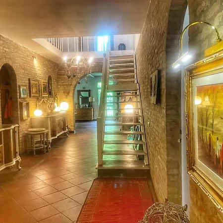 A Casa Di Maica B&B 페라라