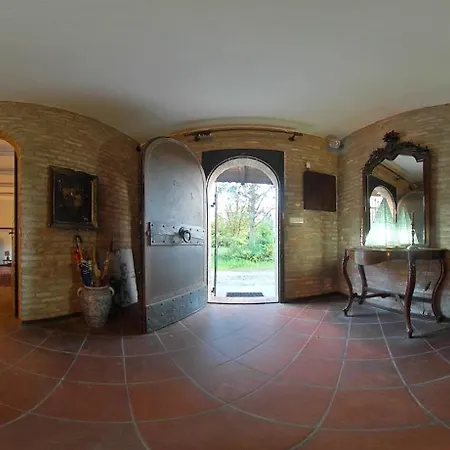 A Casa Di Maica B&B 페라라