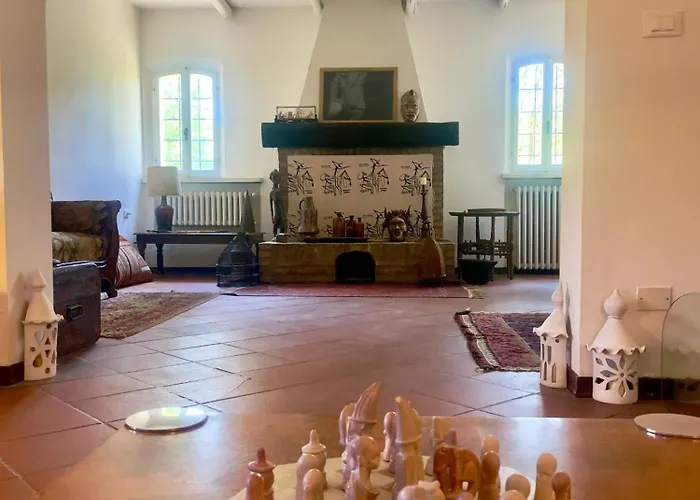 לינה וארוחת בוקר A Casa Di Maica