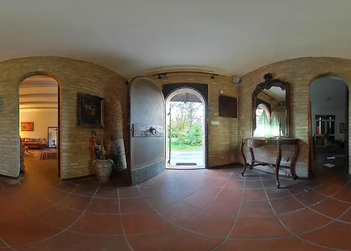 A Casa Di Maica Panzió Ferrara
