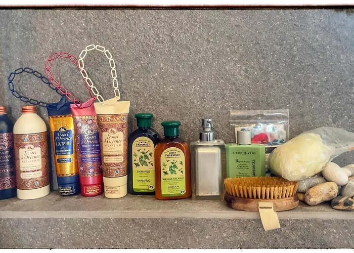 לינה וארוחת בוקר A Casa Di Maica 4*